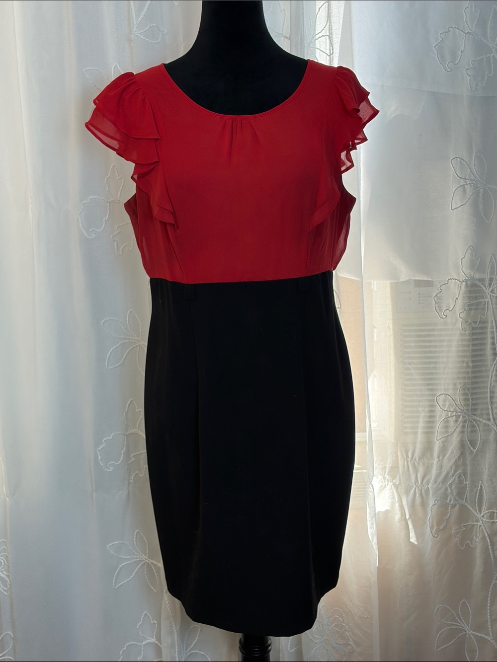 Alyx Red and Black Ruffle-Sleeve Sheath Dress 14 Petite